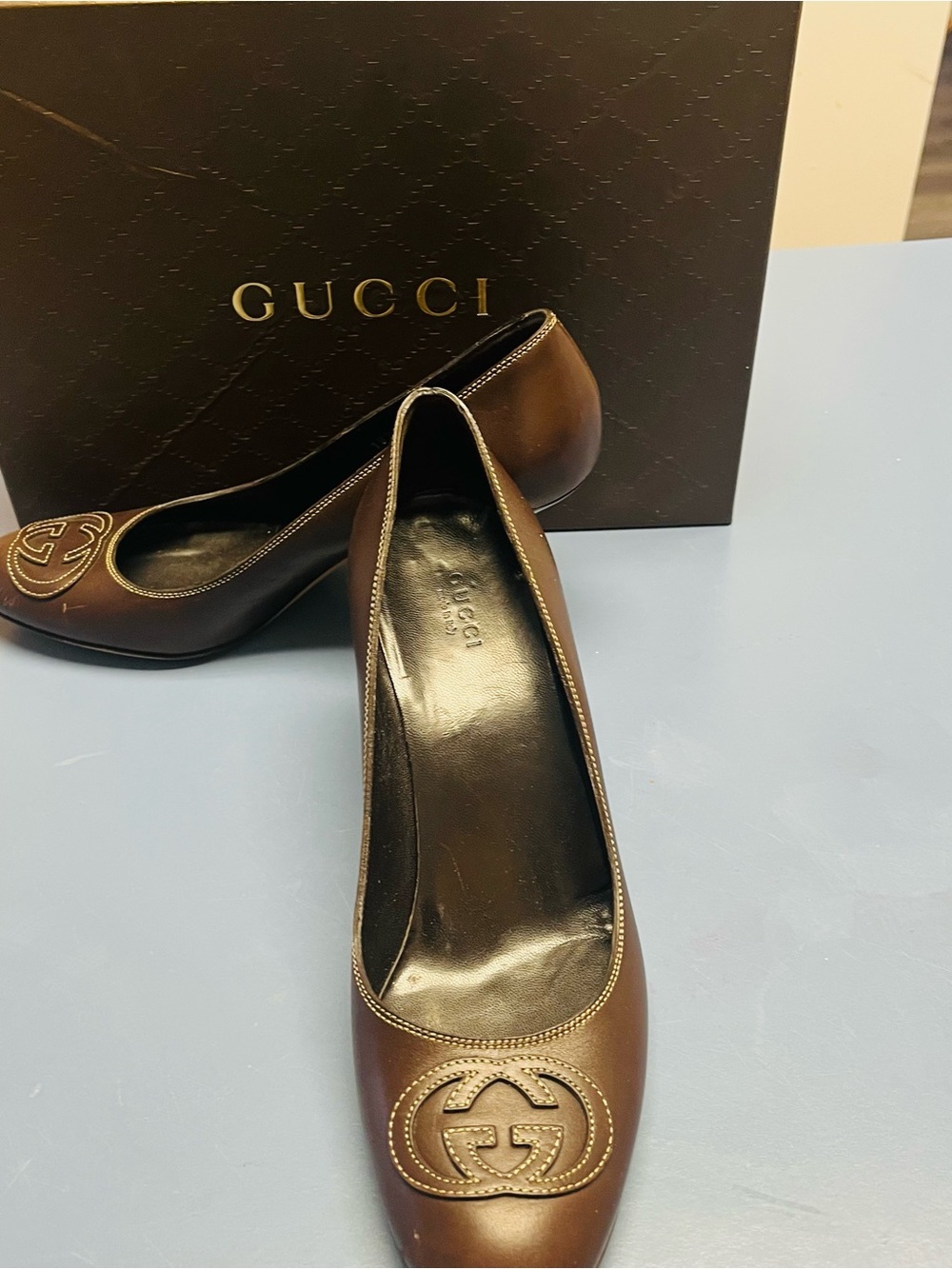 Gucci Brown Leather Logo Round-Toe Flats